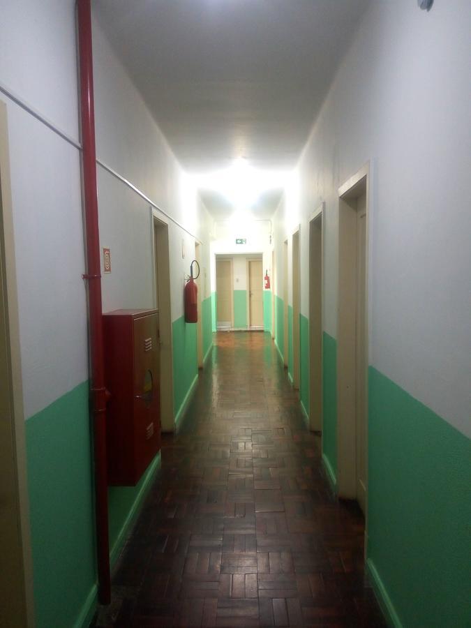 Laron Hotel 库里提巴 外观 照片